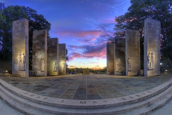 THE INN AT VIRGINIA TECH AND SKELTON (Blacksburg)